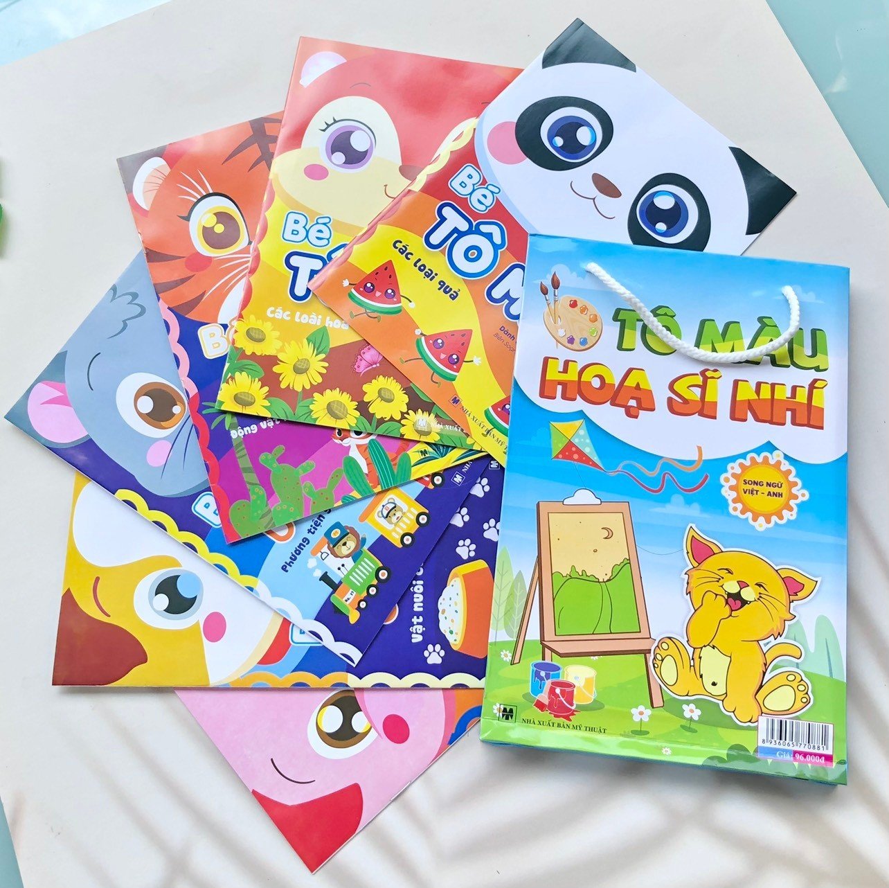Combo 8 cuốn tập tô màu cho bé túi tô màu họa sĩ nhí - song ngữ anh- việt