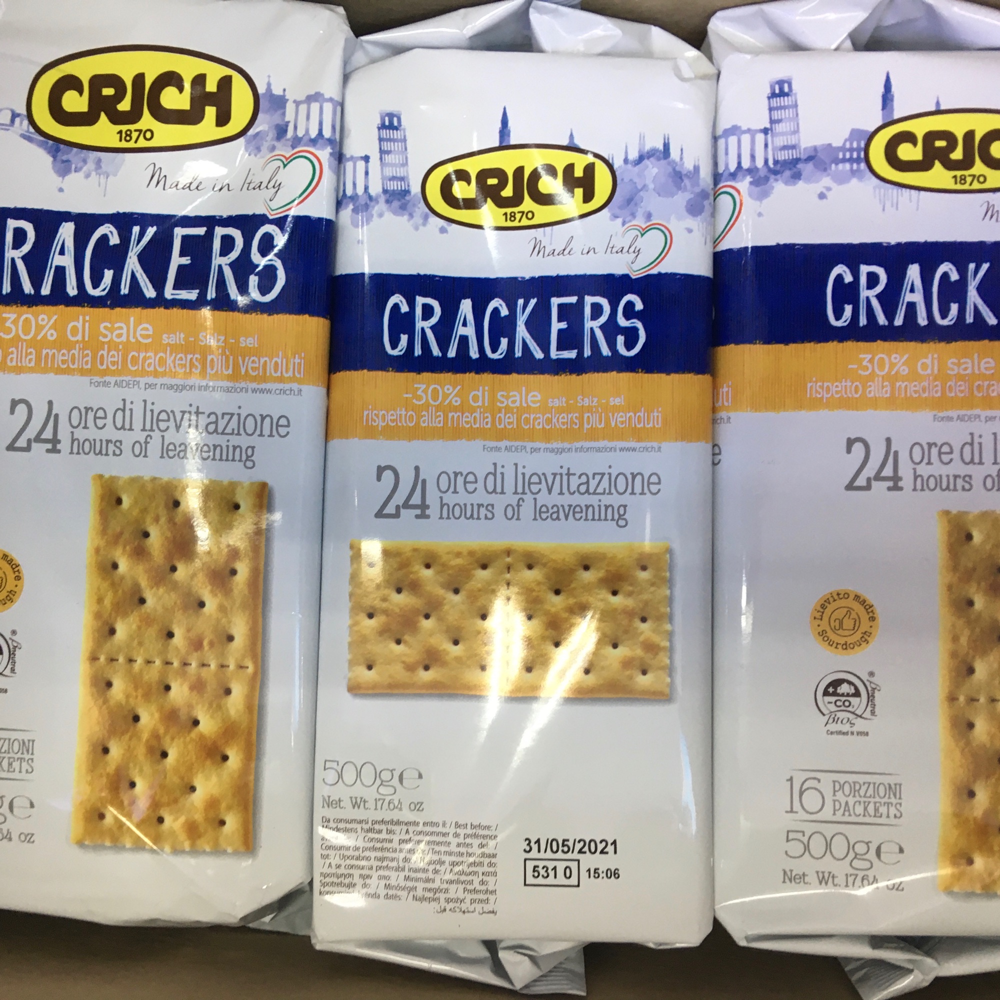 Bánh Crich lạt gói vuông-non salati