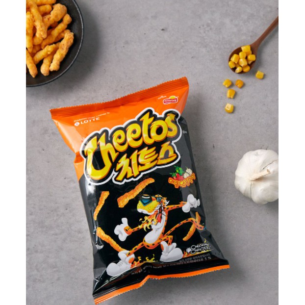 Lotte) snack cheetos vị cay ngọt - 치토스 매콤달콤한맛 82g