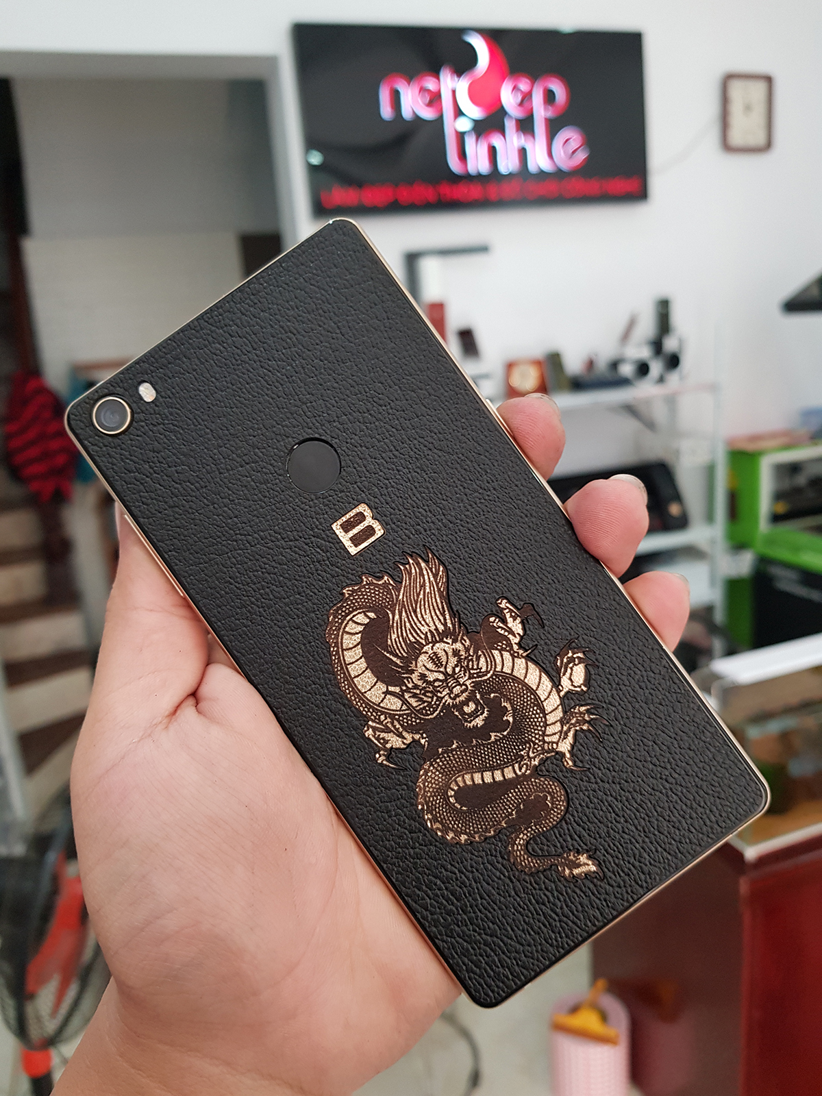 Ốp dán da điện thoai Bphone 3 – Da bò thật 100% - chính hãng Nét Đẹp Tinh Tế