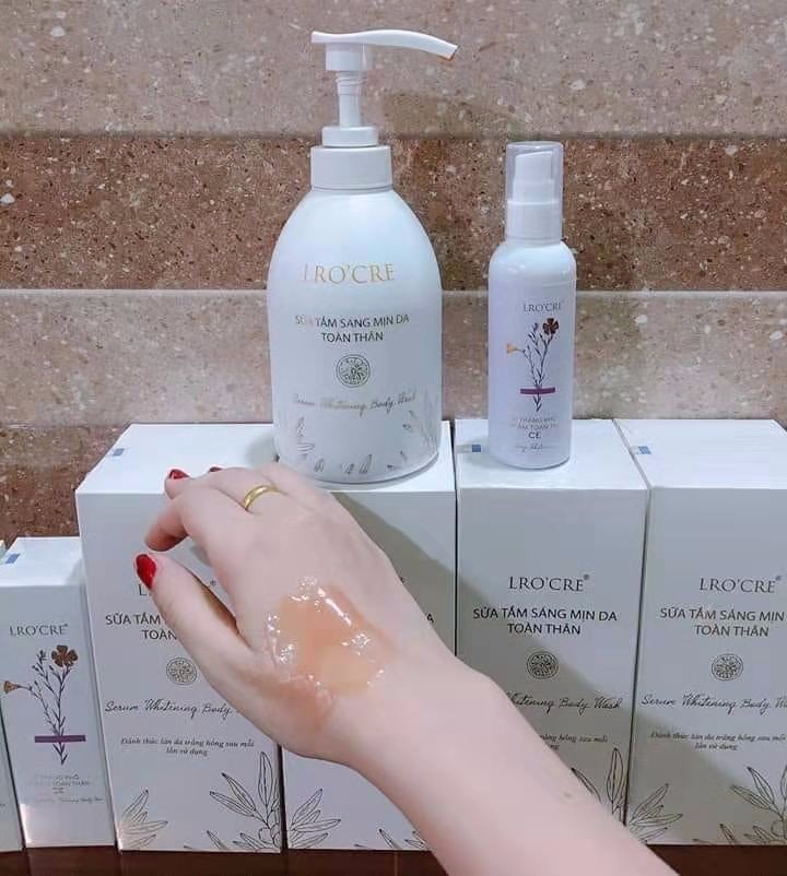 SỮA TẮM TRẮNG VIP (DÙNG HÀNG NGÀY)