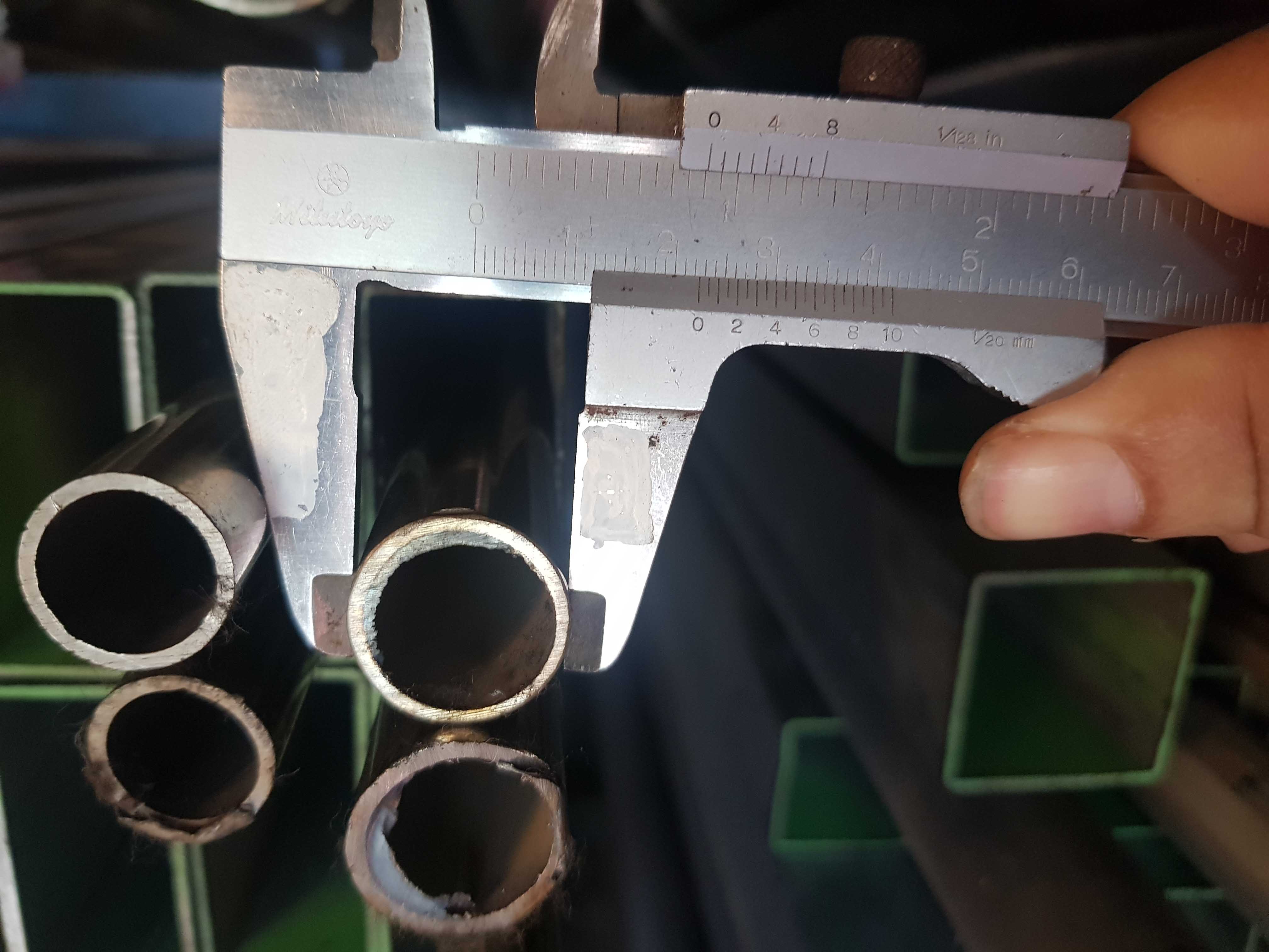 Ống thép Inox 304 không gỉ đường kính phi 22mm dày 1.5mm dài 1000mm, sử dụng trong cơ cấu ống trượt, dẫn hướng