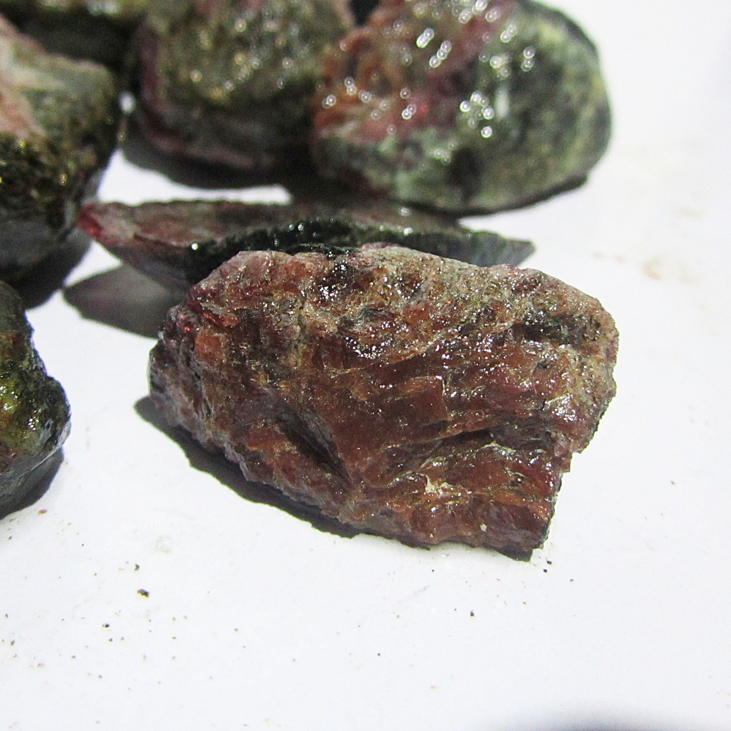 100gr hồng lựu thô raw garnet