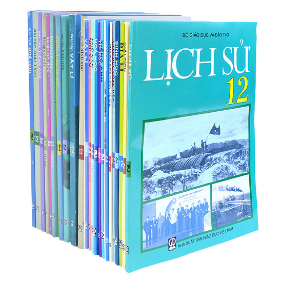 Sách giáo khoa và sách bài tập lớp 12