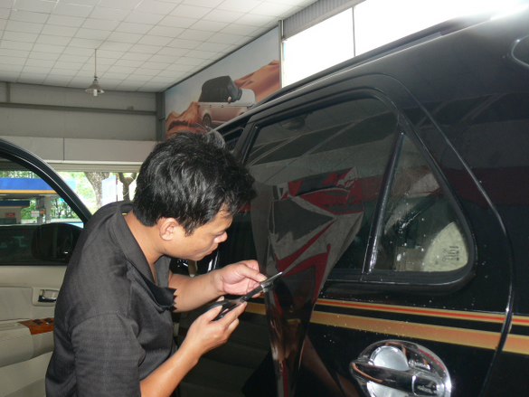 Combo 3m2 Phim Cách Nhiệt Dán Kính Đen Ô Tô Và Nhà Kính 3M