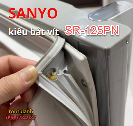 Ron tủ lạnh sanyo model sr-125pn