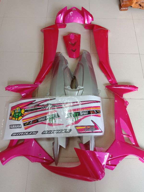 Dàn áo Sirius đủ màu - nhận sơn theo yêu cầu của khách