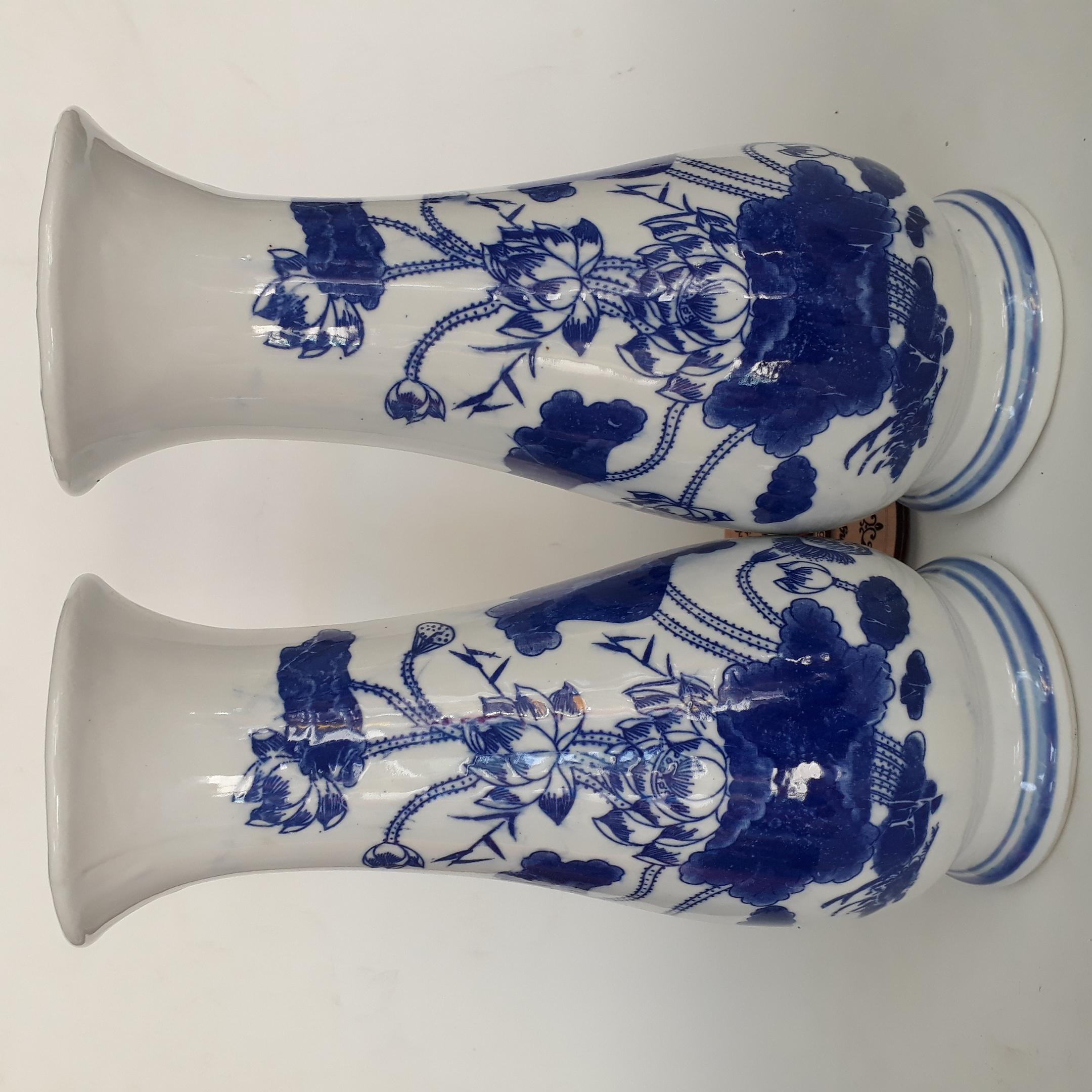 Cặp lộc bình Lọ hoa sứ Bát Tràng xanh vẽ cao 30 cm