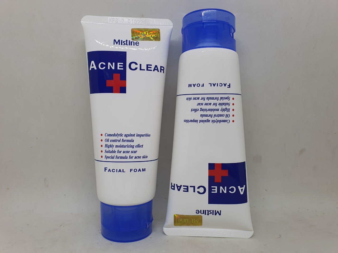 Sữa rữa mặt mistine acne clear facial foam chính hãng thái lan 85 gam