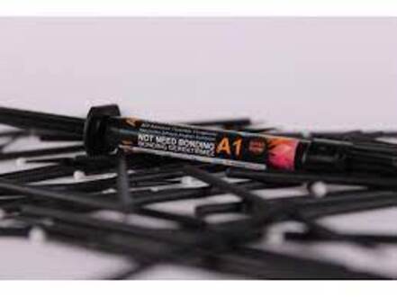 Vật liệu trám răng - Composite Nova Đặc 4g