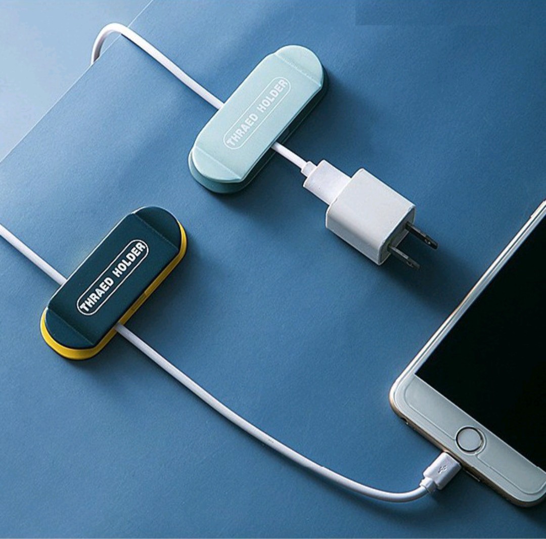 Móc dán tường siêu dính móc treo phích cắm điện cố định dây sạc điện