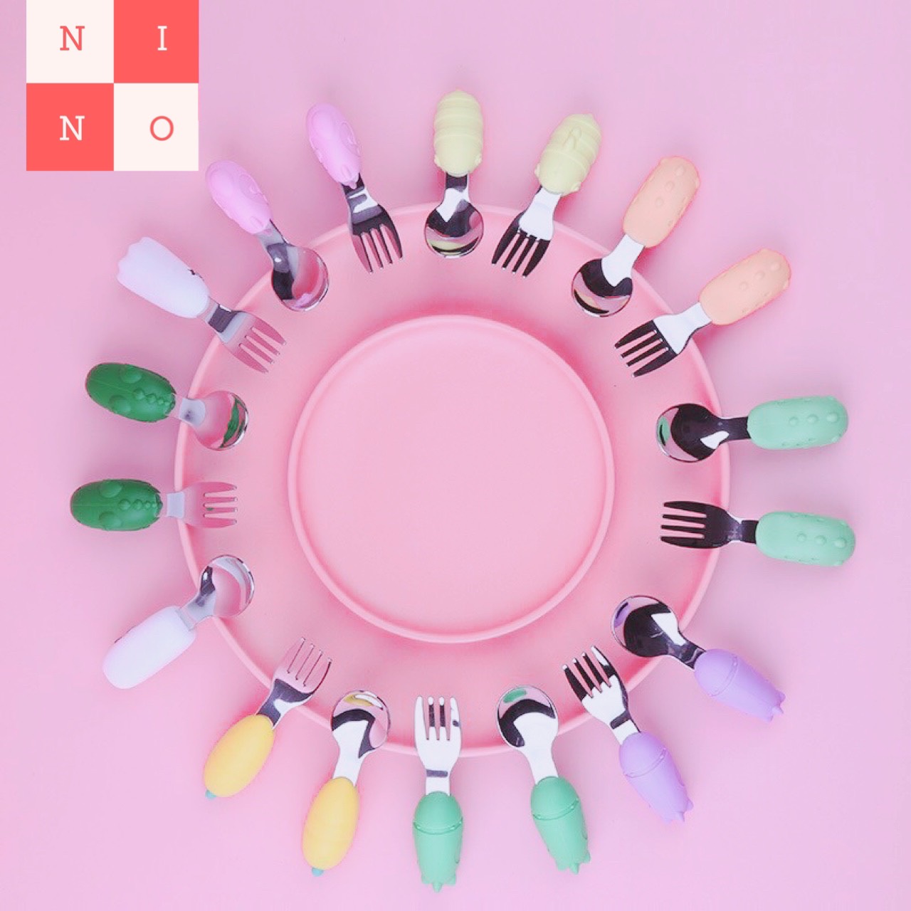 Set Ăn Dặm Hoạt Hình NINO 304 Hình Trái Cây 2 Chi Tiết Muỗng Nĩa Inox không gỉ, tay cầm silicon chống trơn cho bé tập ăn