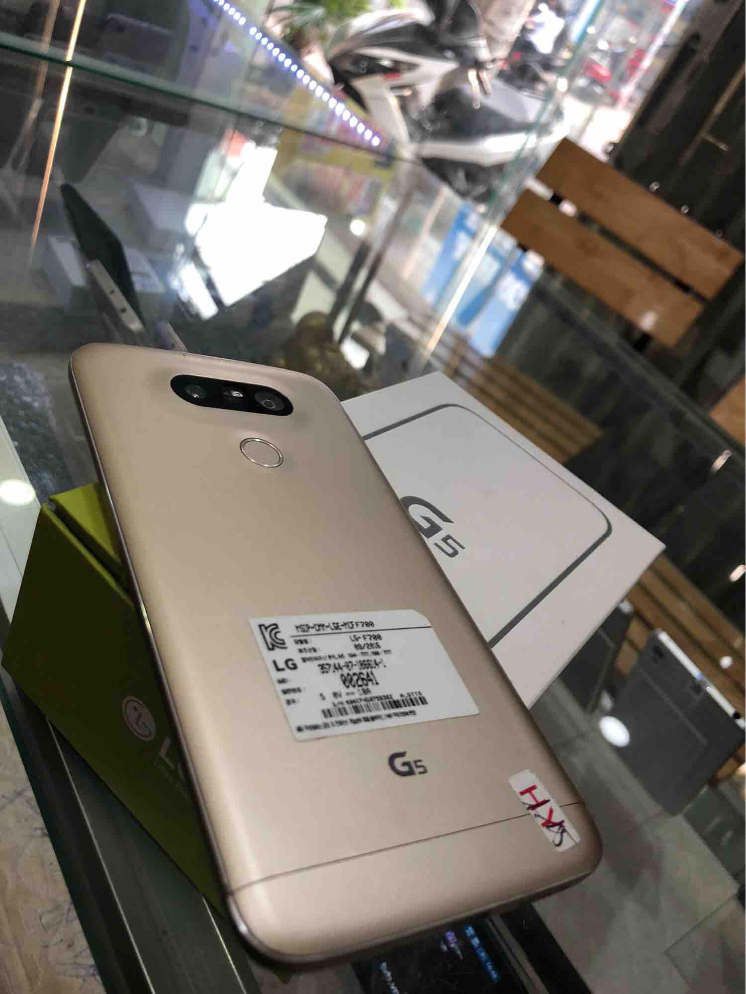 [HCM]LG G5 RAM 4GB Mới Zin full hộp chiến game mượt