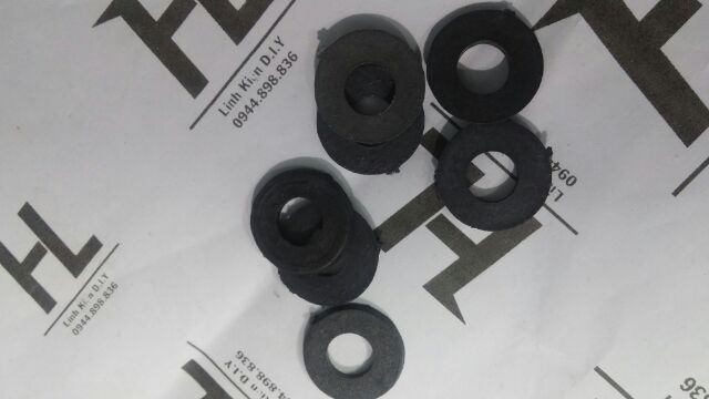 Long đền nhựa chiết áp giá gồm 10 cái