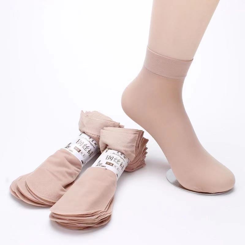 Combo 20 đôi tất da ngắn mỏng, mềm mại dành cho bạn nữ