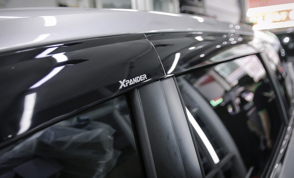 Vè che mưa Thái xe Mitsu Xpander loại 1