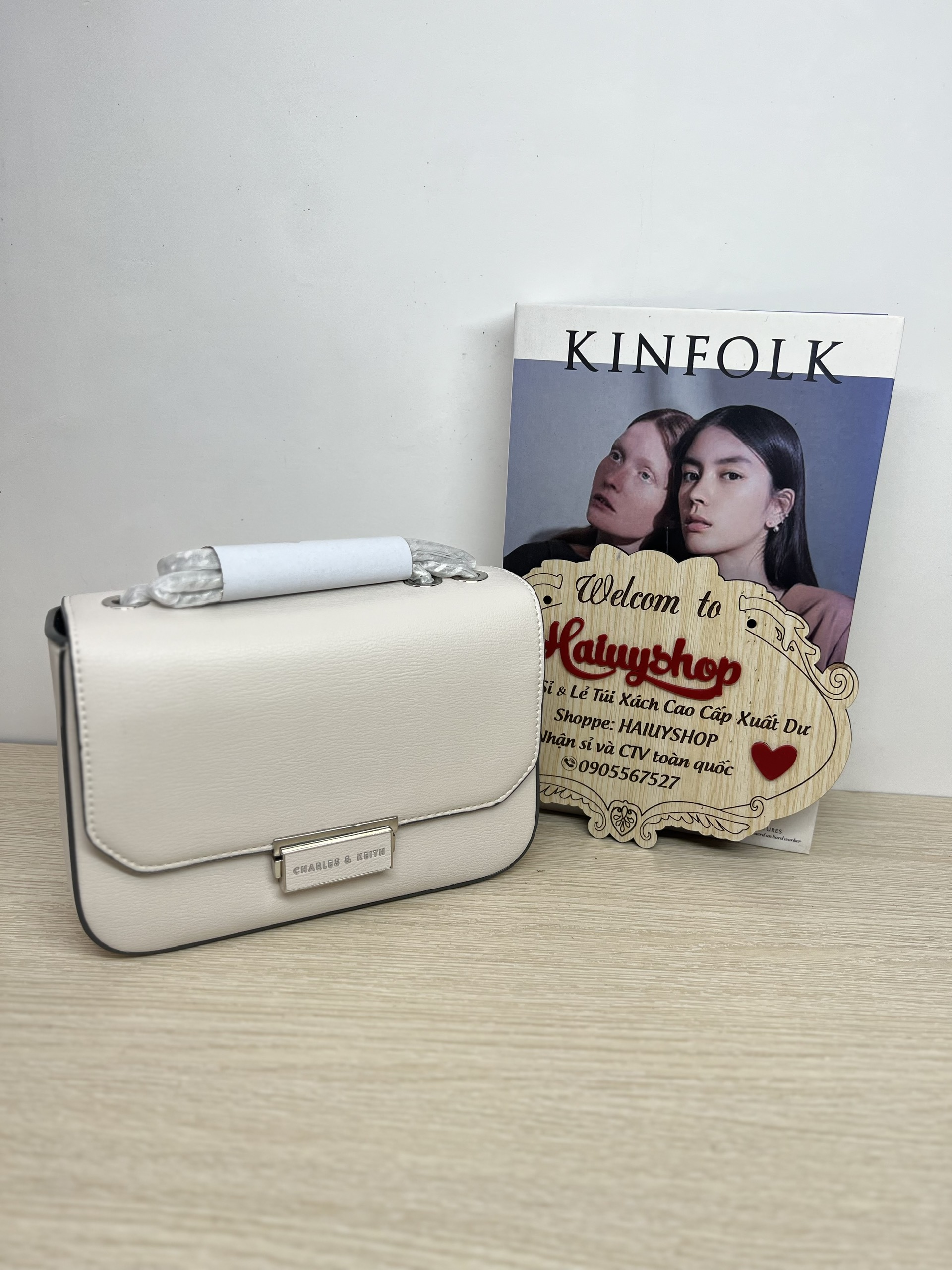 túi xách xuất  3 màu đen trắng nâu ck2-806713206 CK2-80671035