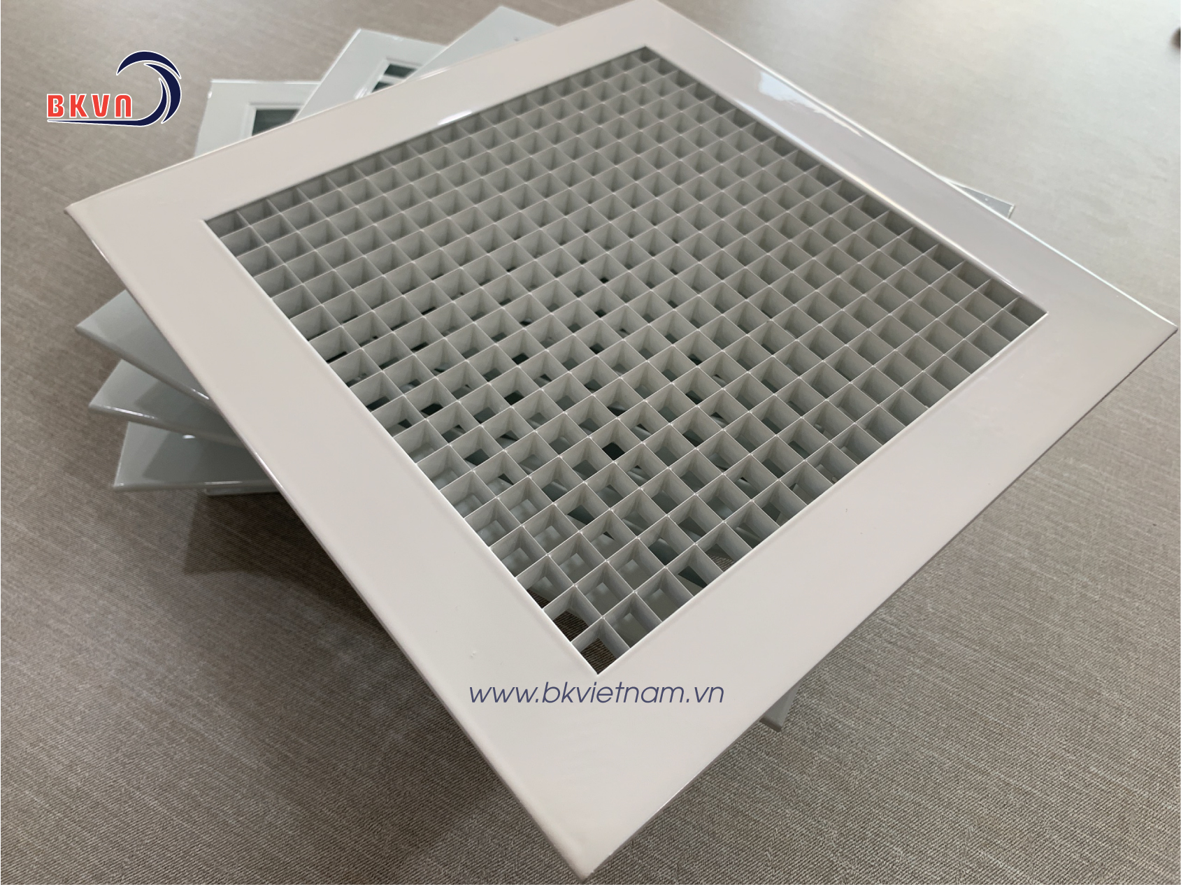Cửa gió xọt trứng