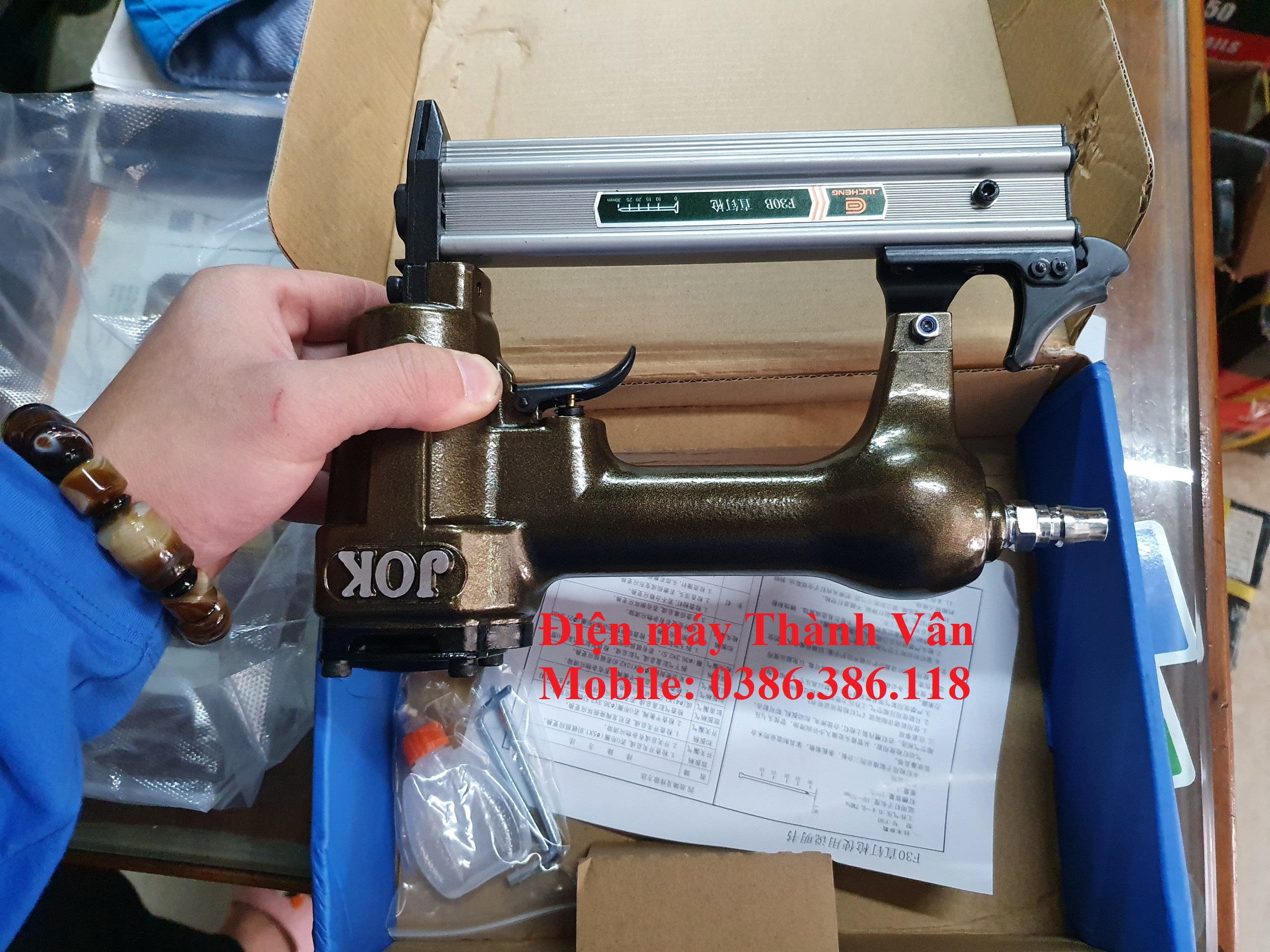 Súng bắn đinh gỗ jok f30