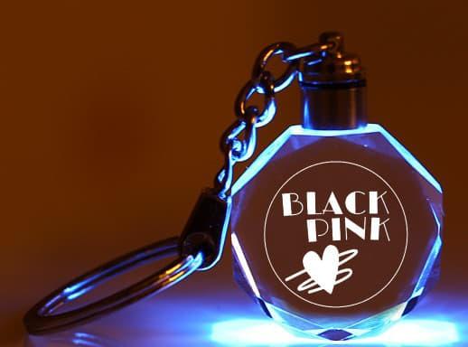 Móc khóa Blackpink phát sáng