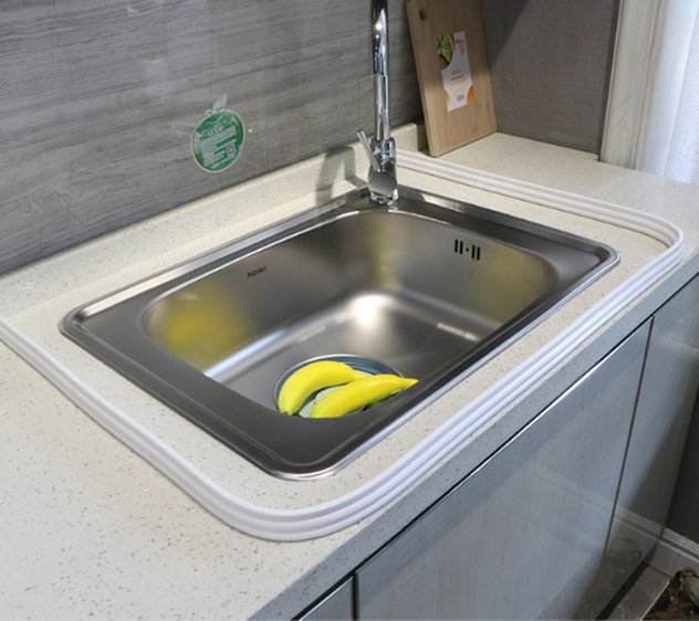 Dải Silicon Chặn Nước Đa Năng Tiện Lợi Dùng Cho Nhà Tắm, Nhà Vệ Sinh, Chỗ Rửa Tay, Máy Giặt Dài 1M - Vạn Lộc 68