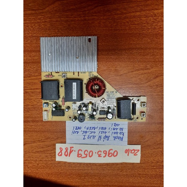 Bo mạch nguồn bếp từ kangaroo kg419i
