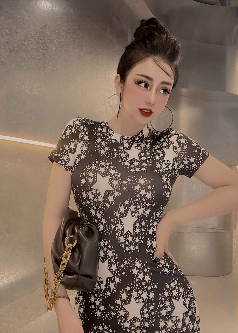 Đầm body nữ dự tiệc dáng dài in họa tiết