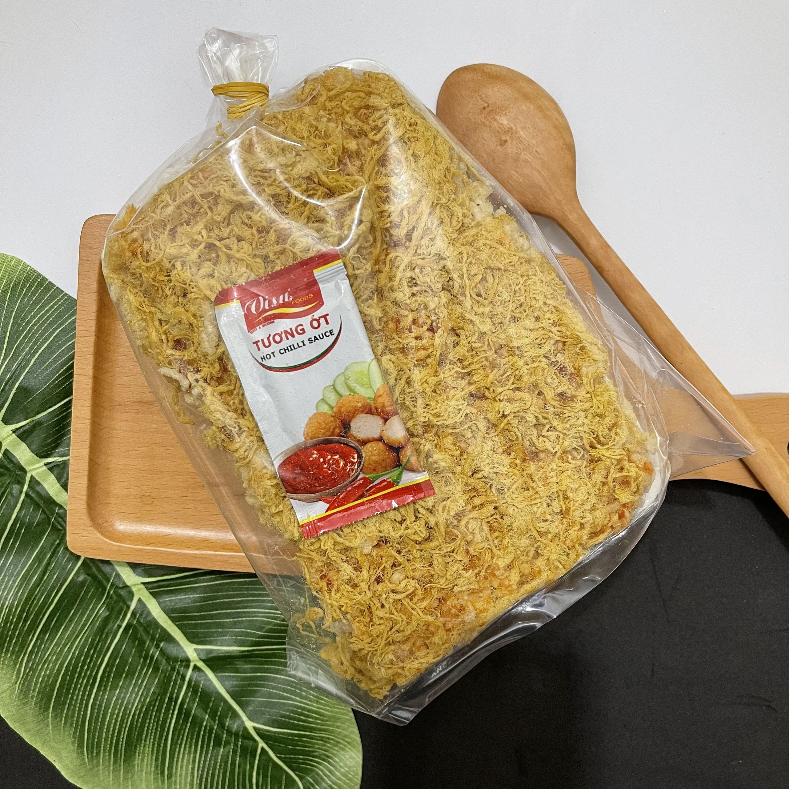 Cơm cháy siêu chà bông kèm tương ớt