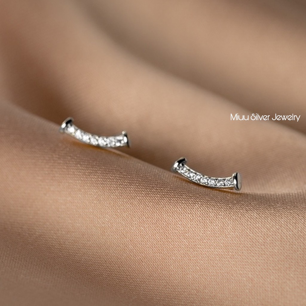 Bông tai bạc Miuu Silver nữ nhỏ đính đá Smile