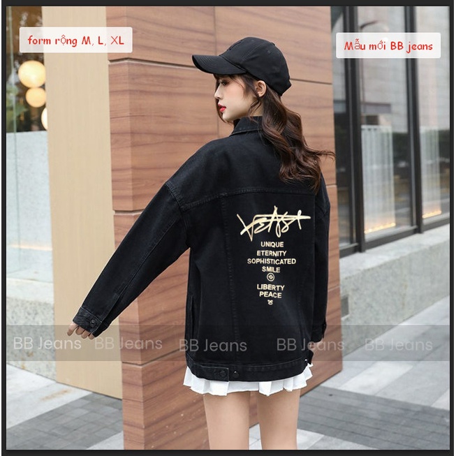 Áo khoác jean nữ AST màu đen form rộng in chữ vàng vải mềm cao cấp đủ size M-L-XL từ PPS