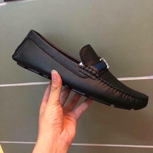 giày lười moca nam da sần logo bạc dễ phối đồ