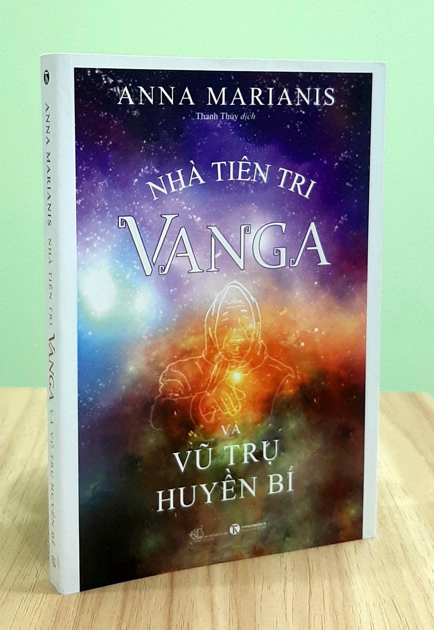 Sách Nhà Tiên Tri Vanga - Khám phá bí ẩn năng lực ngoại cảm