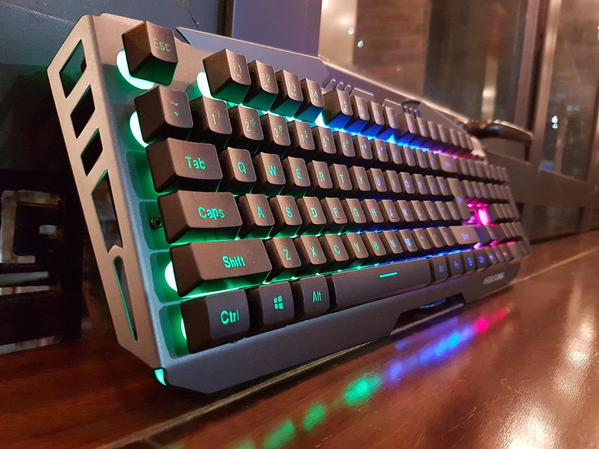 Bàn phím chơi game có dây ak8000
