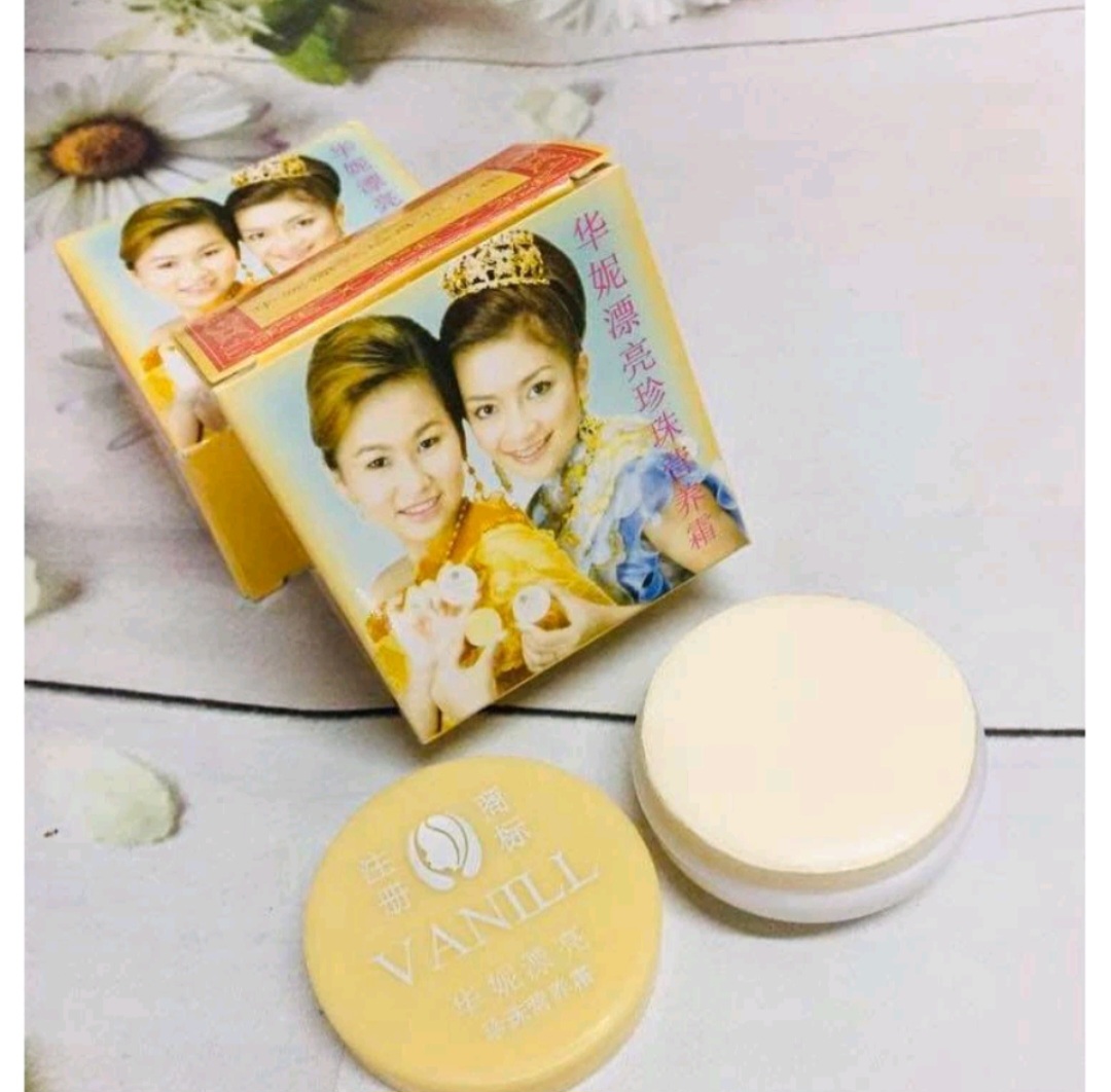 Lẻ hộp kem dưỡng trắng da 22g cô gái nhật vanill chuẩn