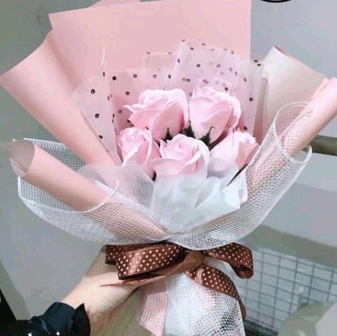 Hoa hồng sáp thơm bó theo yêu cầu