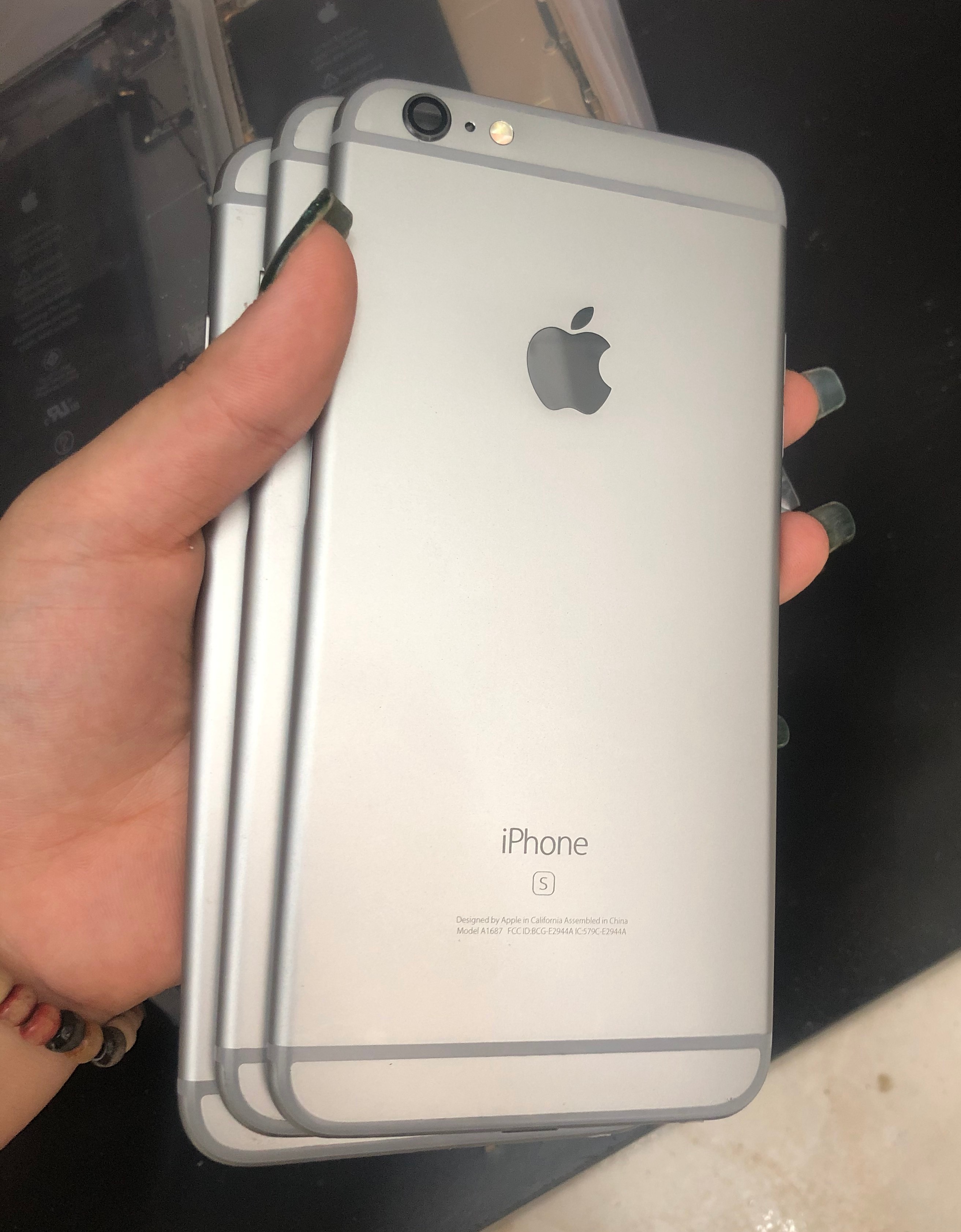 cụm lưng 6s plus màu đen bóc máy đẹp keng