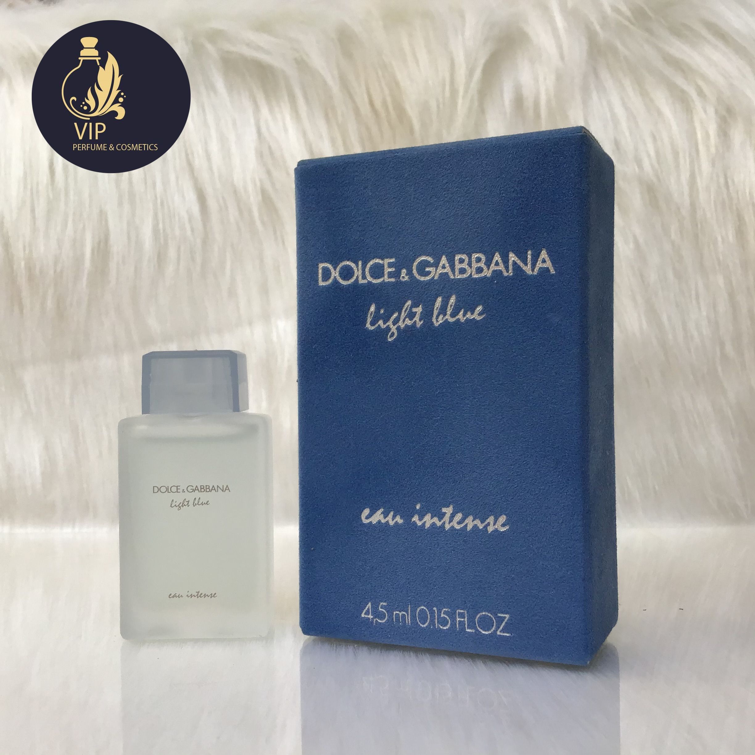 Nước hoa nữ Dolce & Gabbana Light Blue Eau Intense 4.5ml