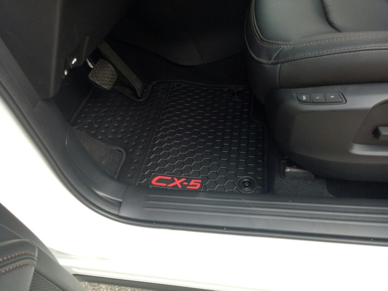 Thảm lót sàn theo xe Mazda CX5 cao su cao cấp không mùi