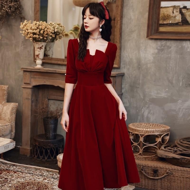 Đầm nhung dáng dài xẻ ngực cao cấp loại 1 đầm đi tiệc
