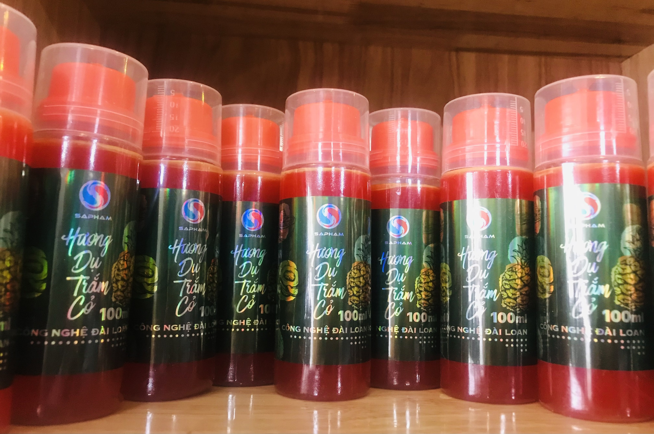 Hương dụ trắm cỏ Sapham