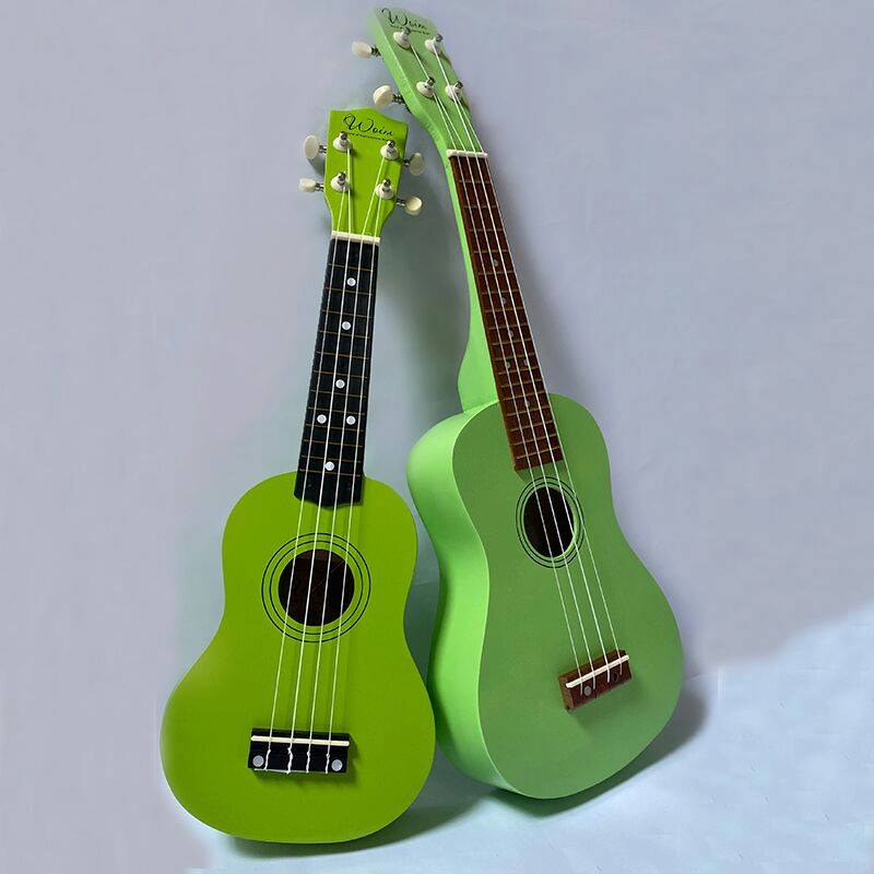 Combo đàn ukulele soprano mặt gỗ woim 33a15- go + bao đàn