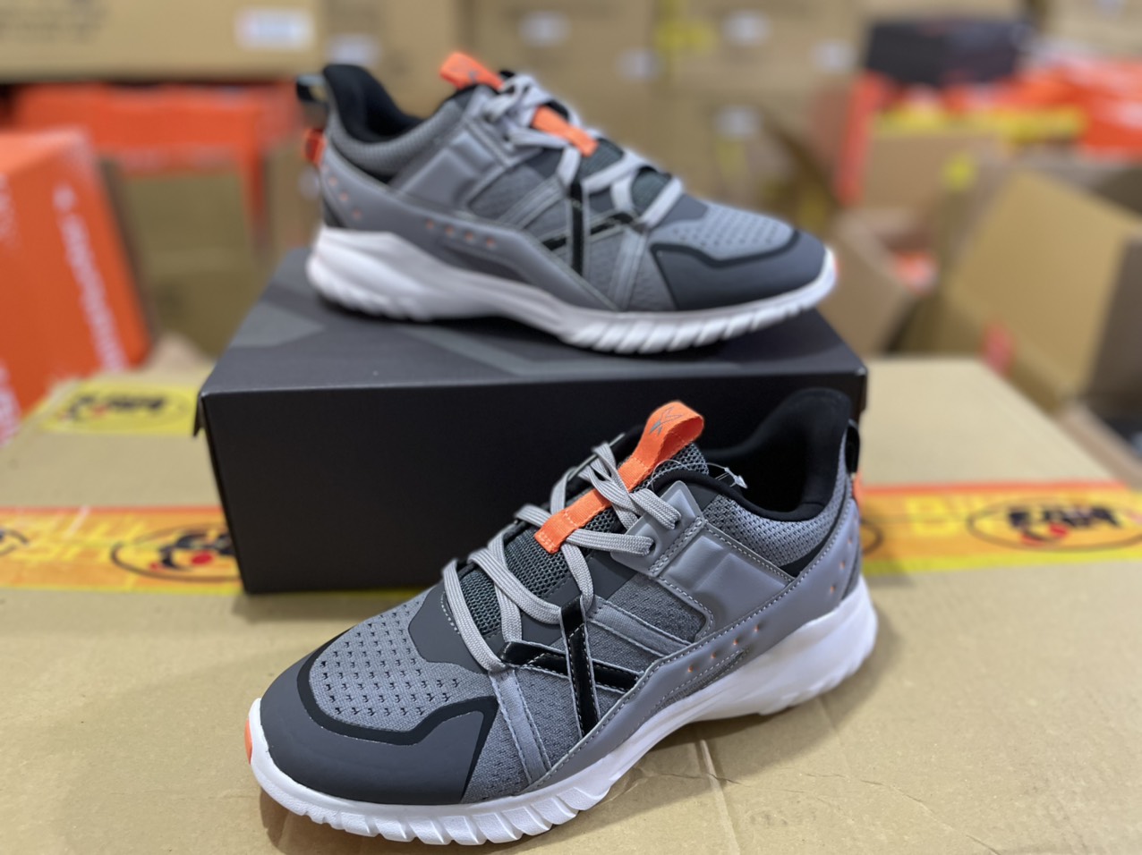 Giày Sneaker Thể Thao Cao Cấp Nam - Nữ Biti's Hunter X Classik Grey DSMH06500XAM (Xám)
