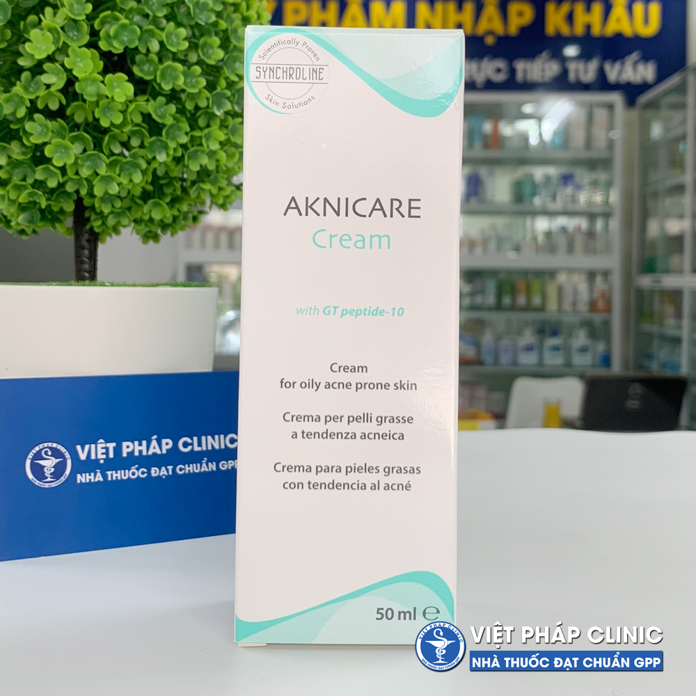 Kem dưỡng ẩm Aknicare Cream hỗ trợ giảm mụn và ngăn ngừa mụn