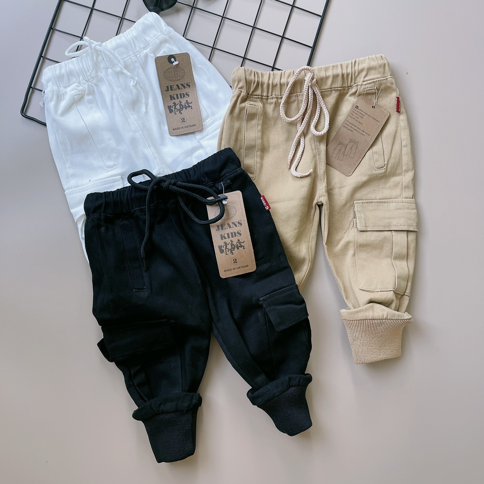 Quần jogger cho bé trai bé gái từ 18-30kg