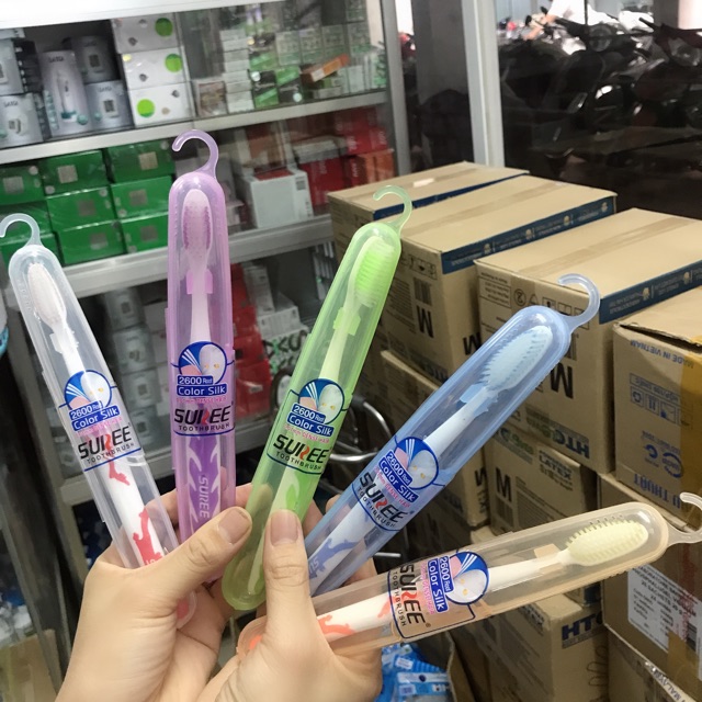Bàn chải sure thái lan mềm mại có móc treo