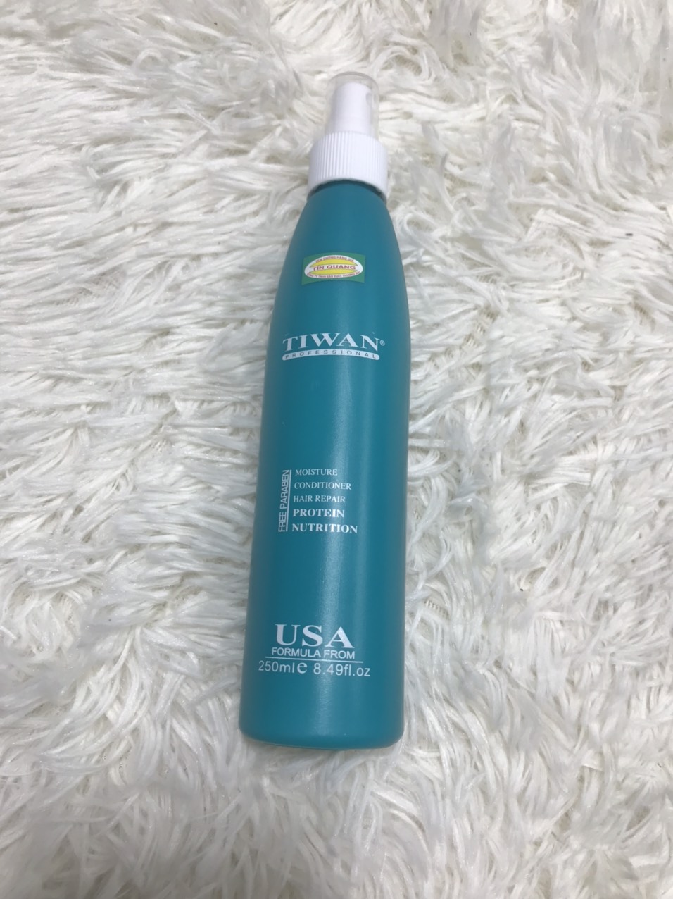 Sữa dưỡng tóc tiwan 250ml chai xanh