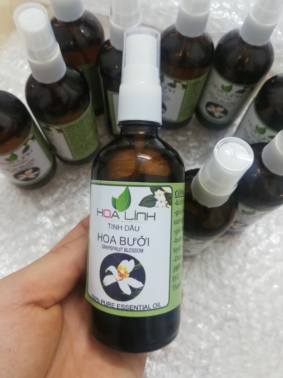 Chai xịt - tinh dầu hoa bưởi nguyên chất xịt phòng thơm, khử mùi xe oto chai 50ml - 100ml