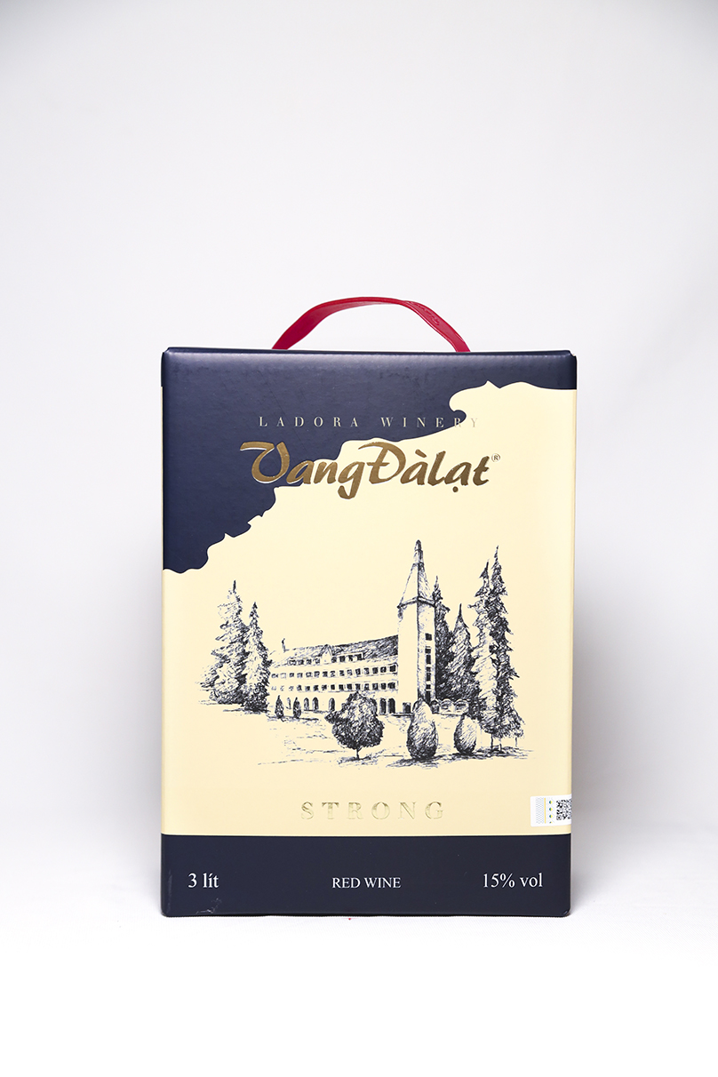 Hộp Rượu Vang Đà Lạt Strong Red Wine Ladofoods 3 Lít