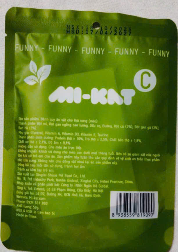 Bánh thưởng cho mèo MI-KAT Catnip Biscuits – Bánh cá hình thú – Snack tập cho mèo ăn ngon – Gói nhỏ