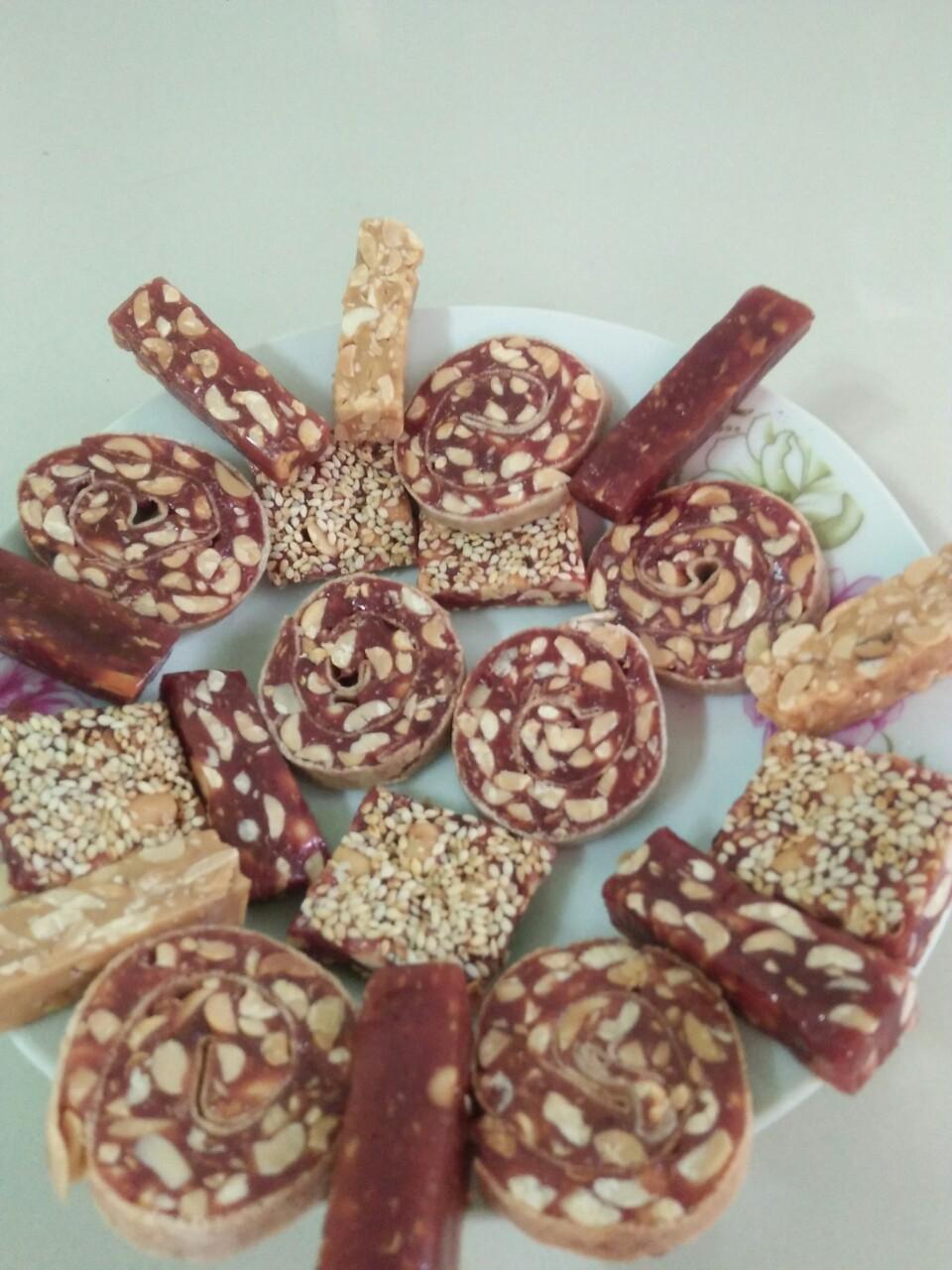 MIX 5 LOẠI KẸO CHUỐI - KẸO DỪA ( TÚI 01KG)